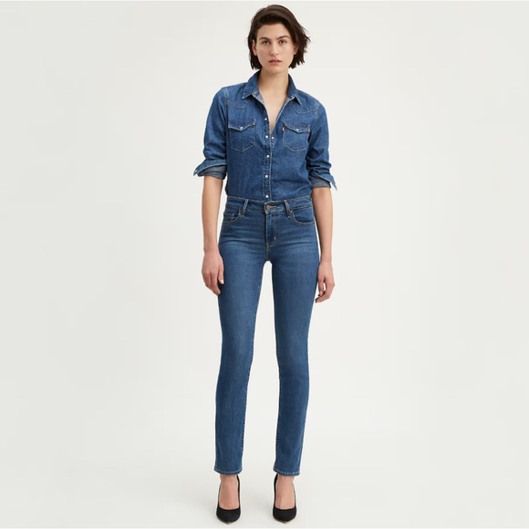 Denim - Levi’s Slim 712 Medium Wash Jeans